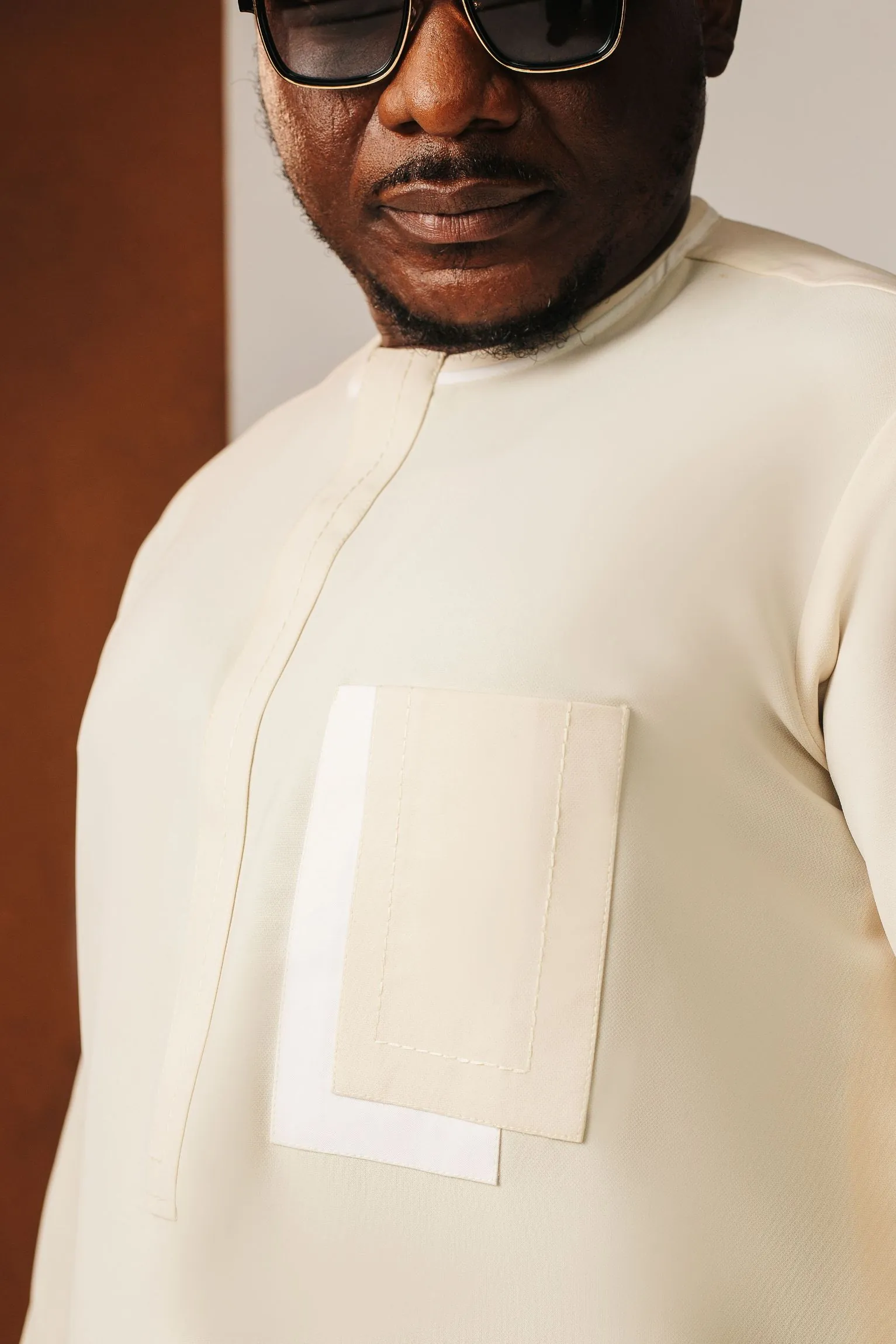 The Nomad’s Companion: Cream Kaftan with Pocket Design
