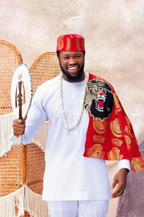 Luxury Kaftan In White Paired With Isiagwu